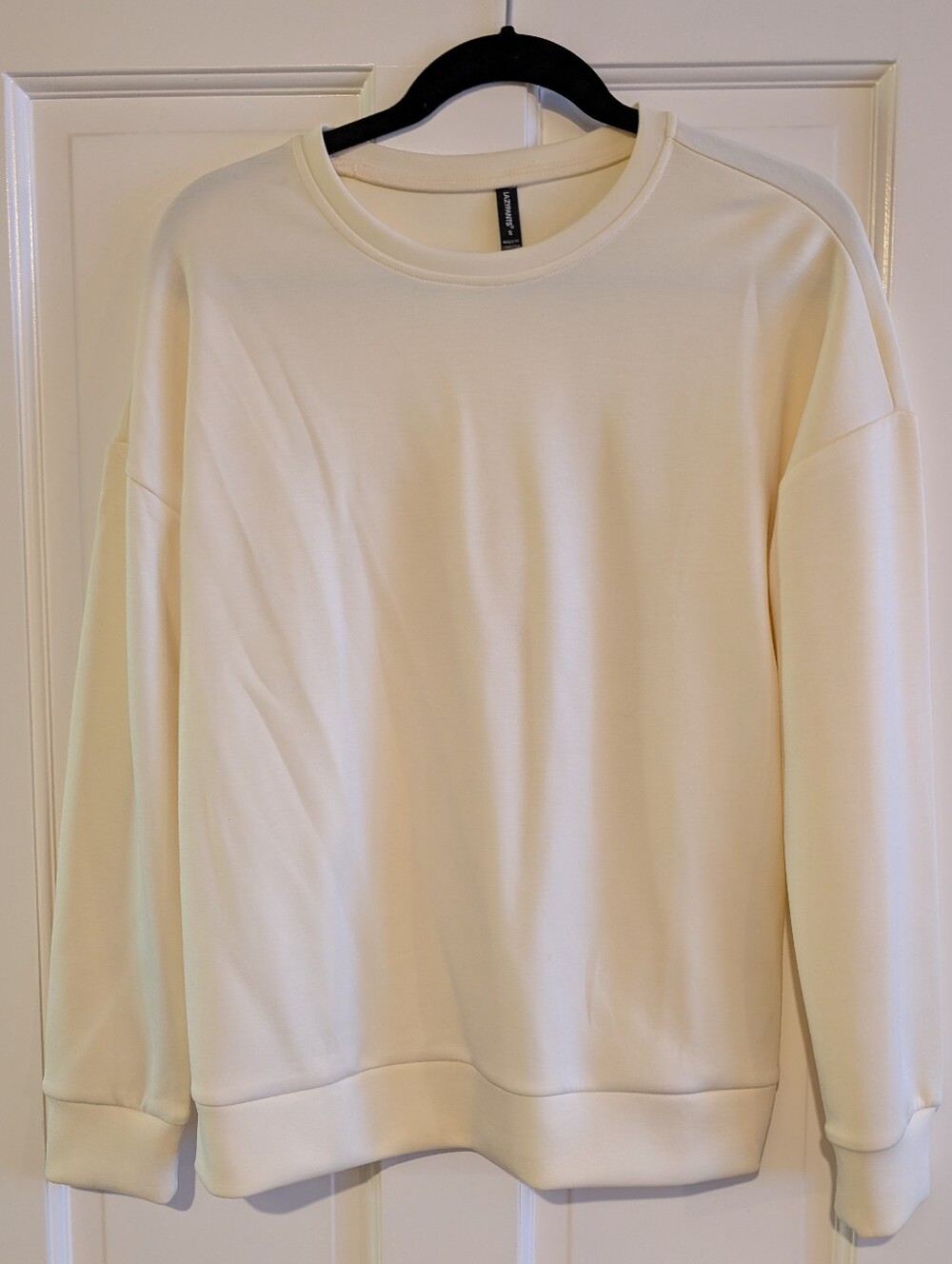 Women’s Pale Yellow Crewneck Sweatshirt